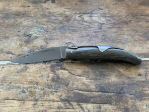 How to buy a Nontron exclusive first world war knife ?